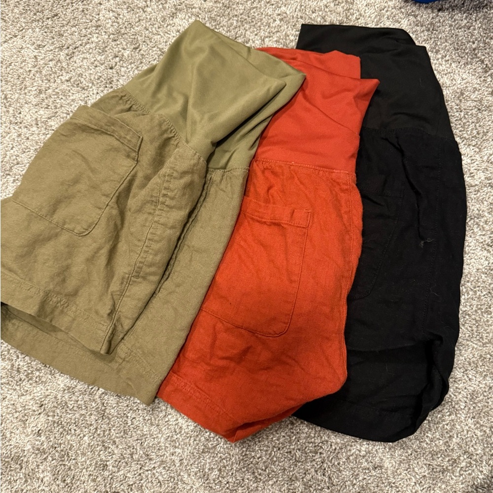 Women's Old Navy Maternity Shorts Set of 3
